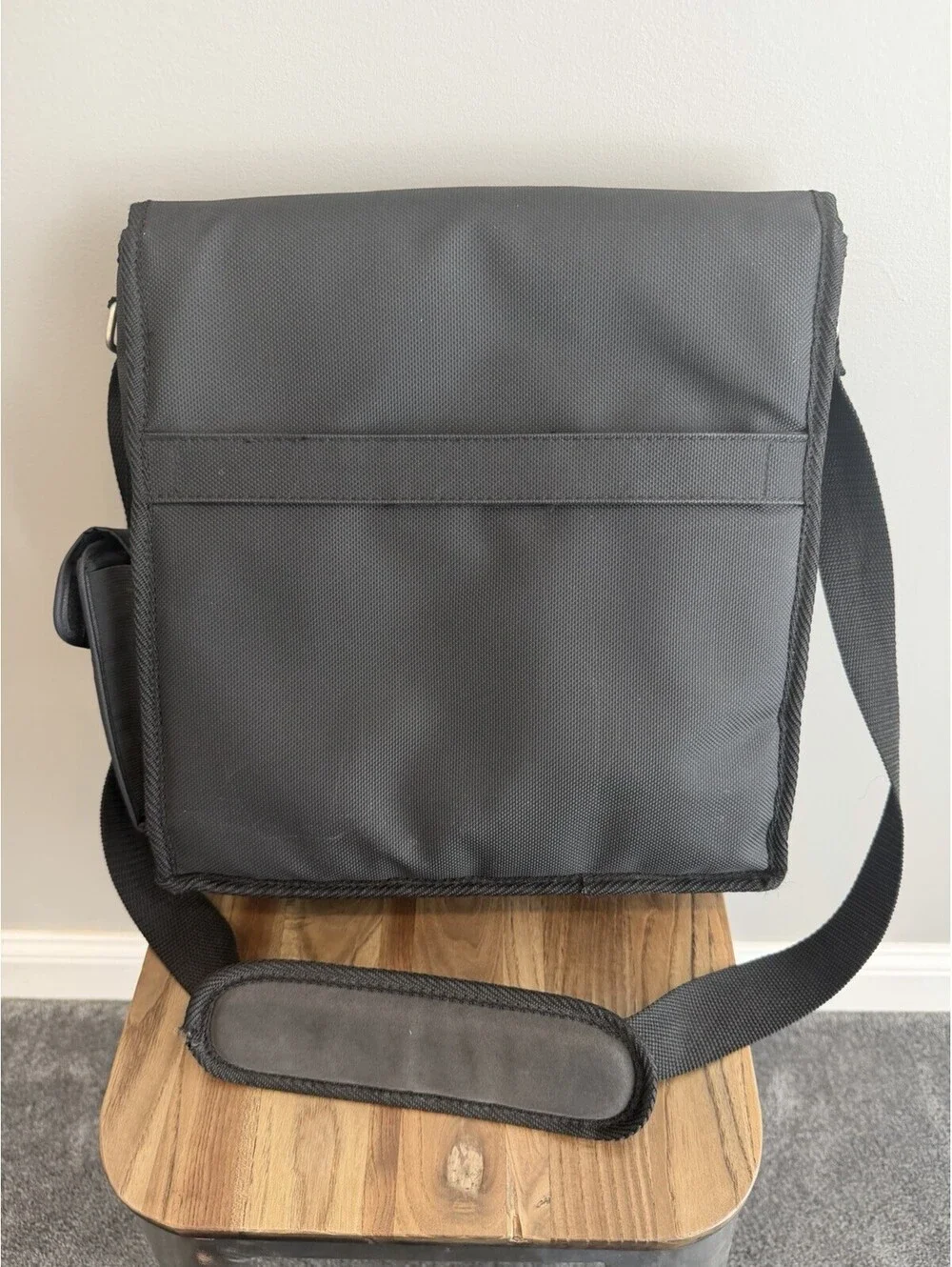 Vtg Sony PlayStation Messenger Travel Bag Carry Case PS1 PS2 Strap Black EUC